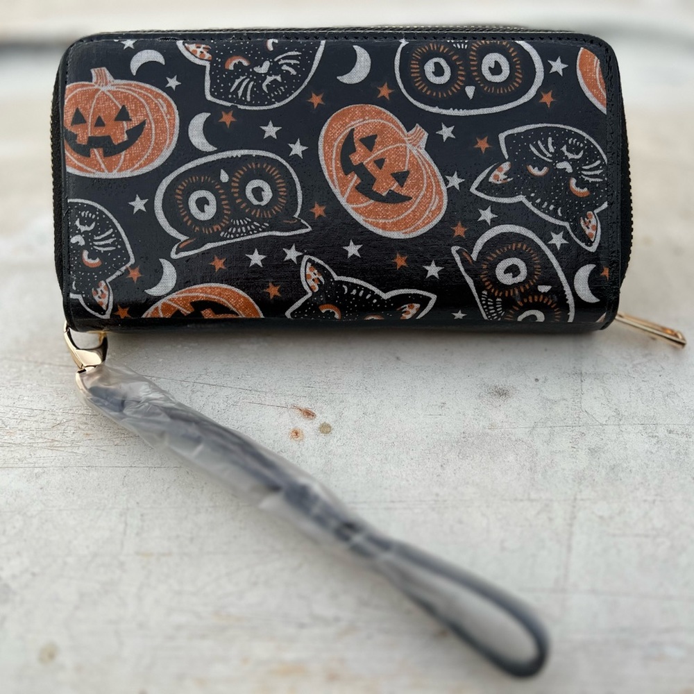 Cute Vintage Style Halloween Wallet